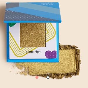 Tetris x Ipsy eyeshadow